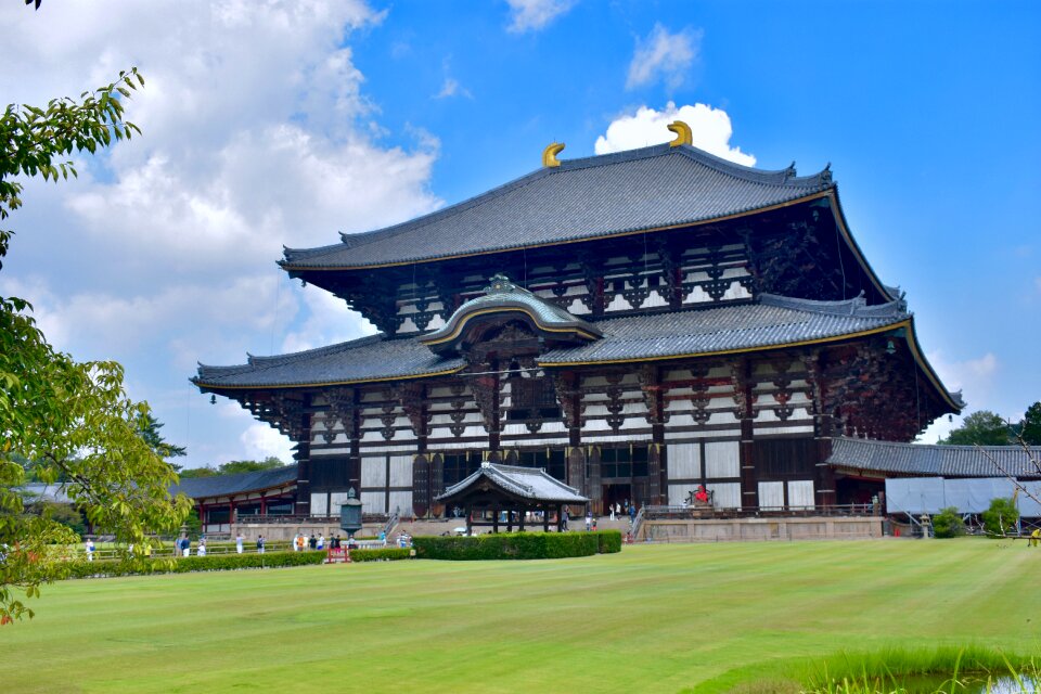 Todai ji buddhist temple