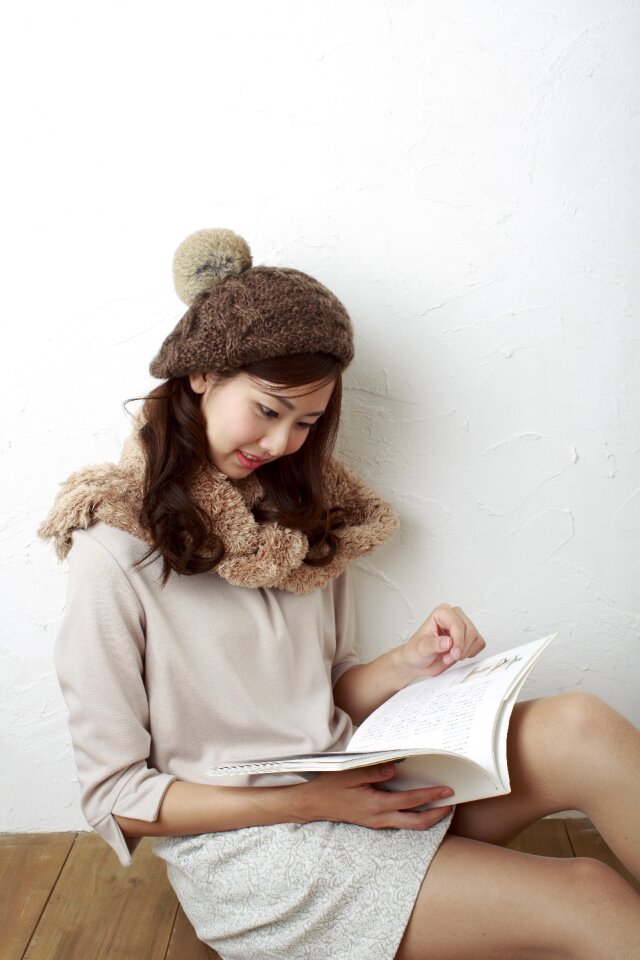 Woman girl reading book