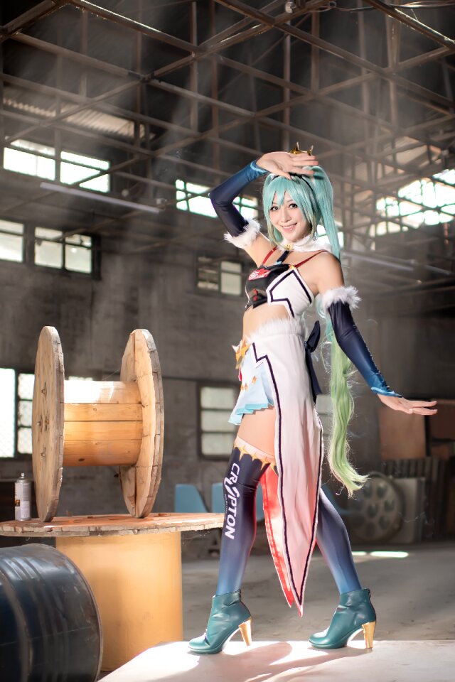Hatsune miku cosplay