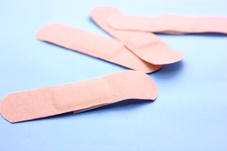 Adhesive bandage