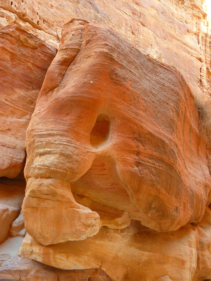Travel middle east canyon