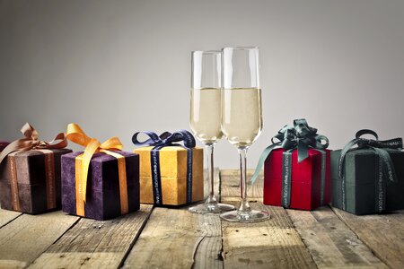 Christmas gifts champagne