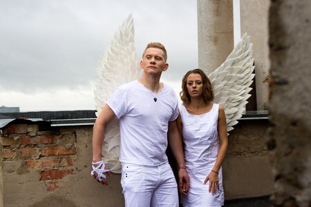 Couple angel