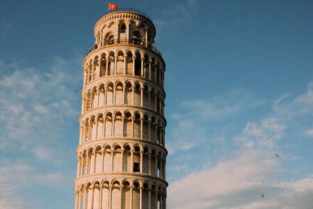 Leaning tower of pisa photo