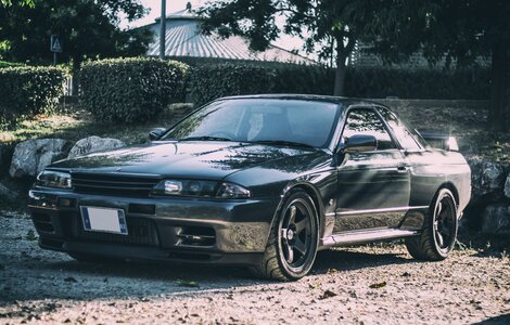 Nissan skyline car