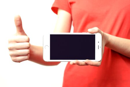 Smartphone thumbs up
