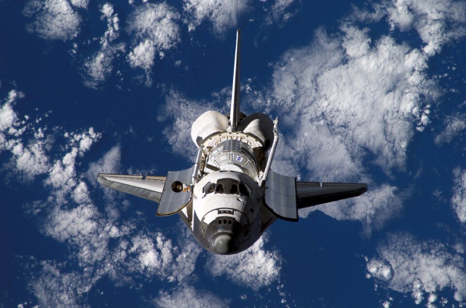Space shuttle discovery