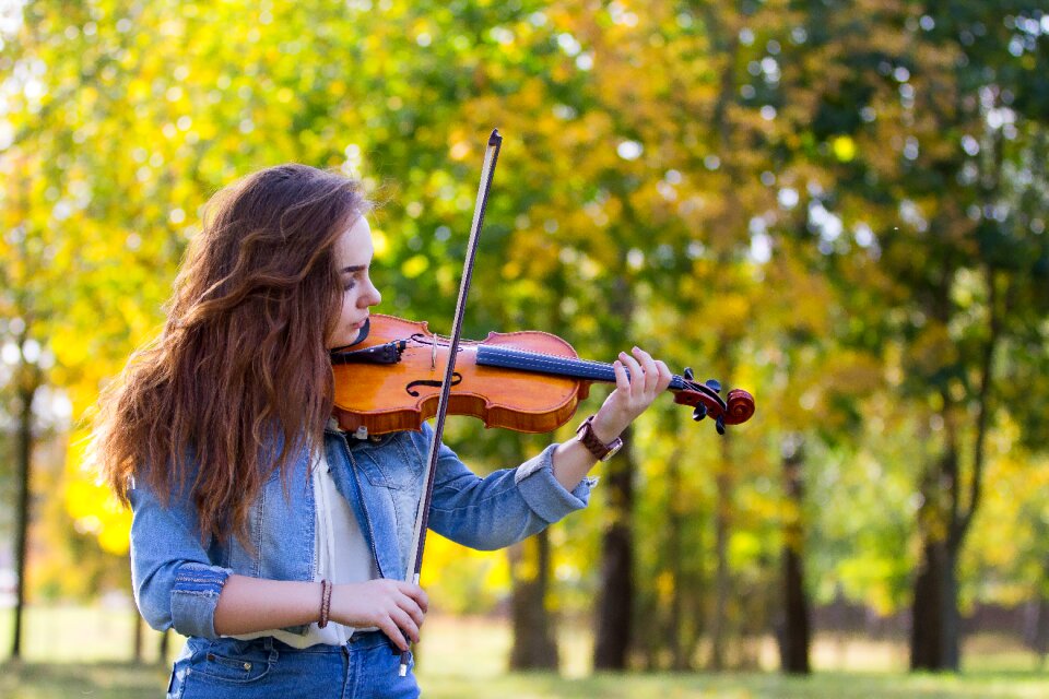 Woman playing violin