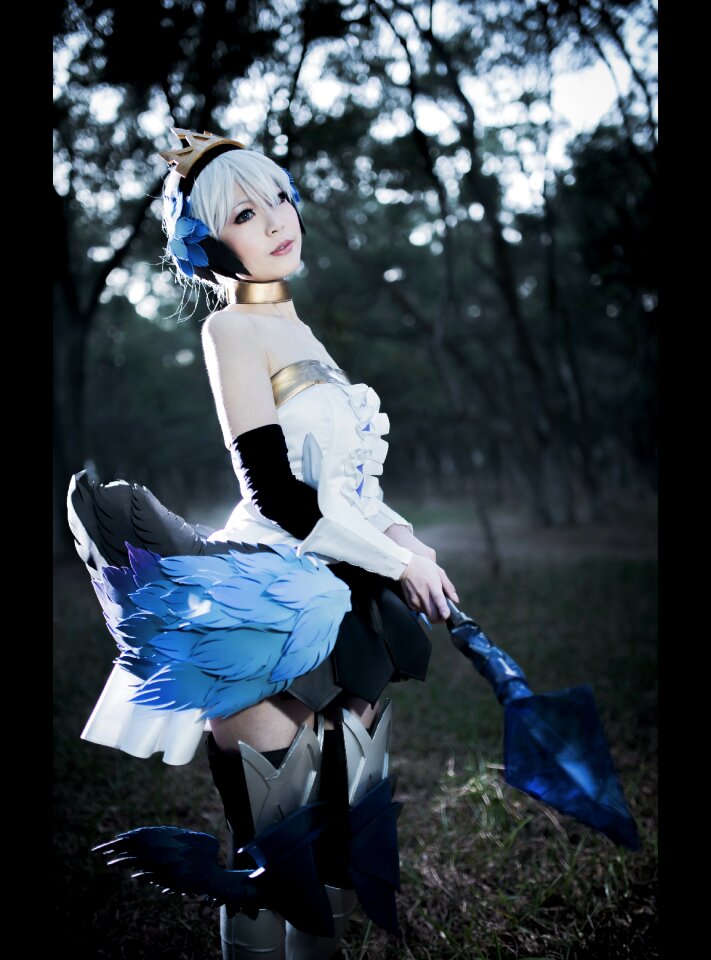Cosplay odin sphere guwendorin