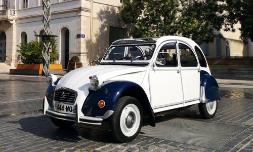 Citroen 2cv photo