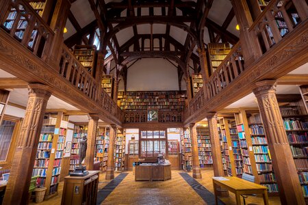 Gladstones library