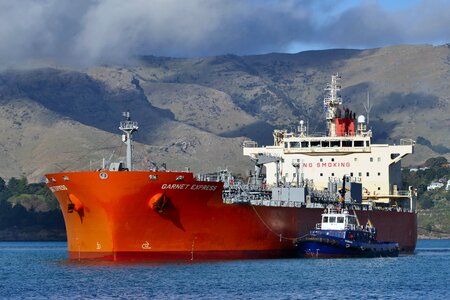 Oil chemical tanker garnet express photo
