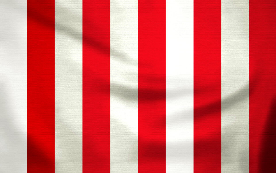 Red%e2%80%90and%e2%80%90white%e2%80%90striped curtain