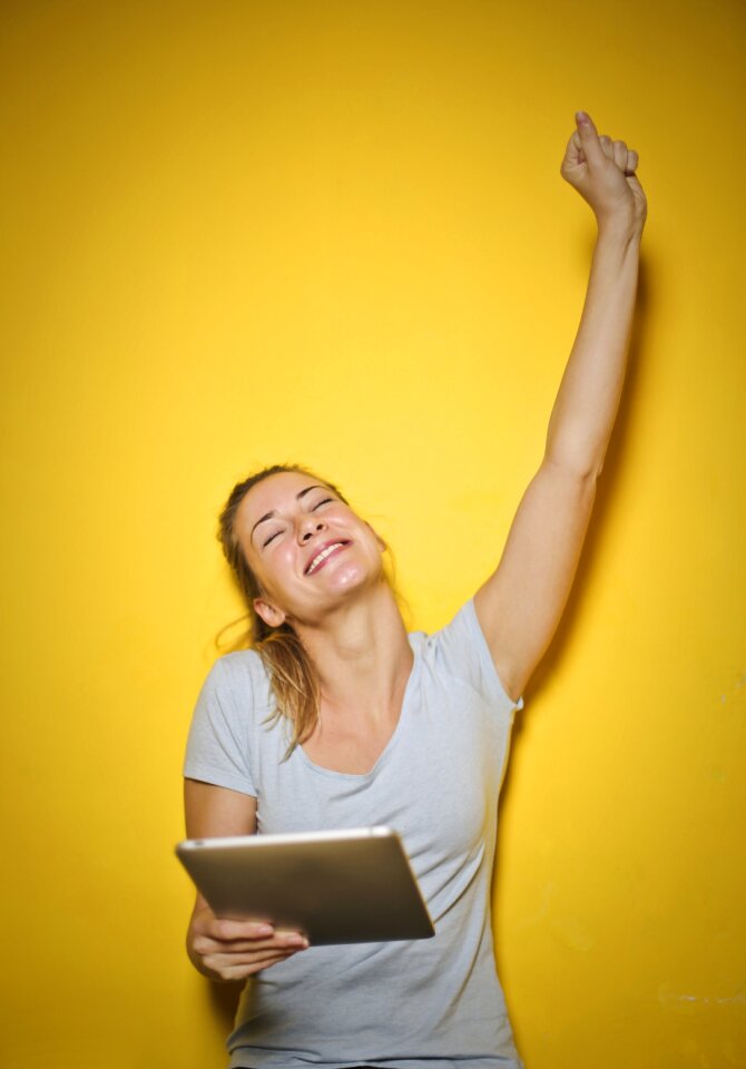 Tablet pc woman joy
