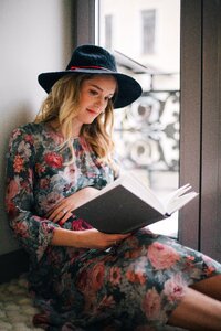 Woman girl reading book