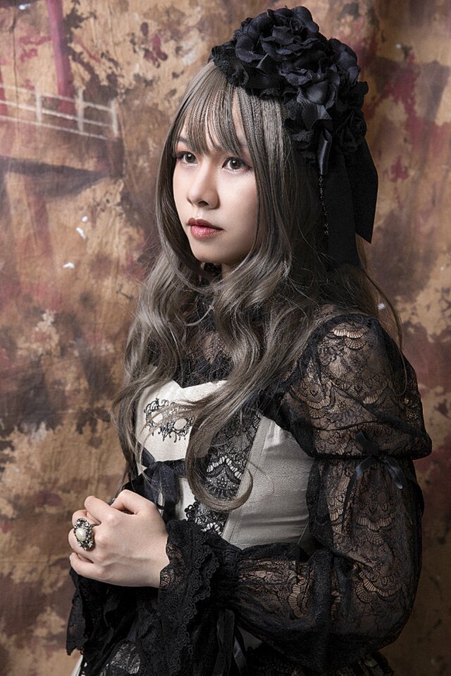 Woman girl gothic lolita