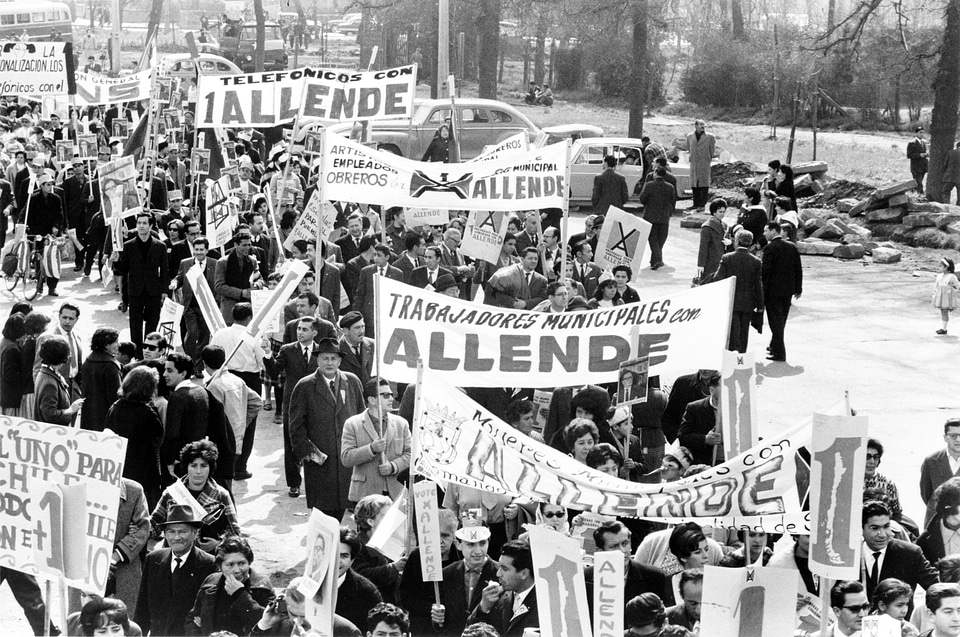 Demonstration 1964 allende