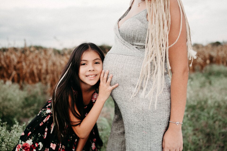 Daughter pregnancy gravidity mother