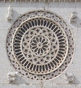 Ornament basilica assisi