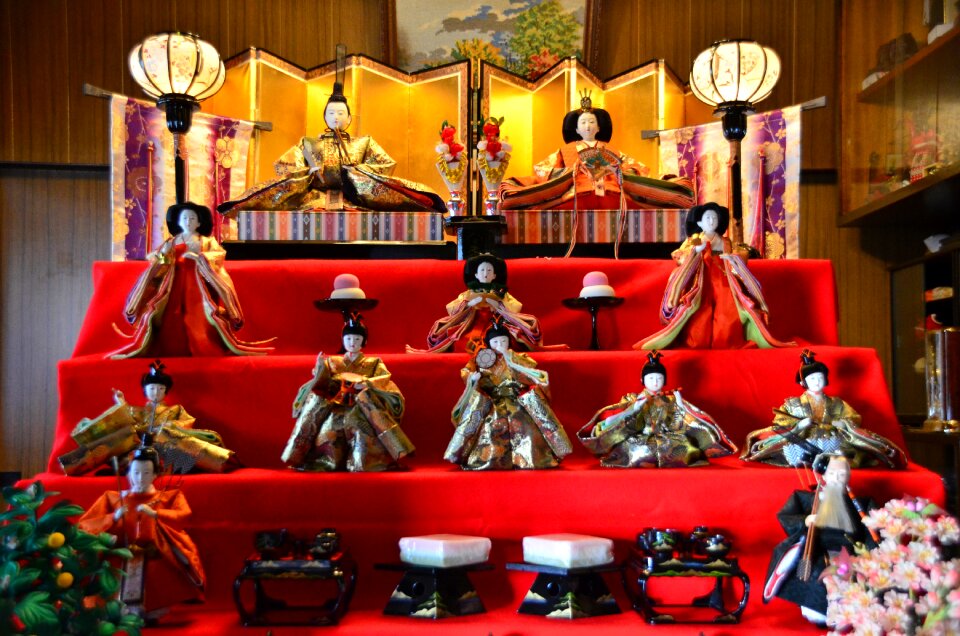 Hina doll hinamatsuri