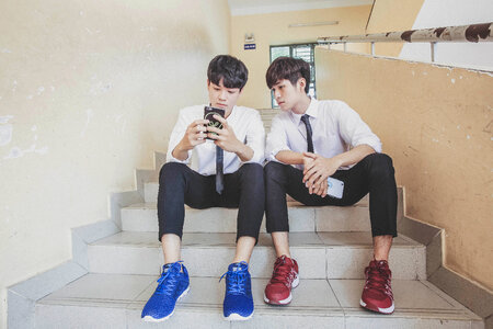 Male students smartphone