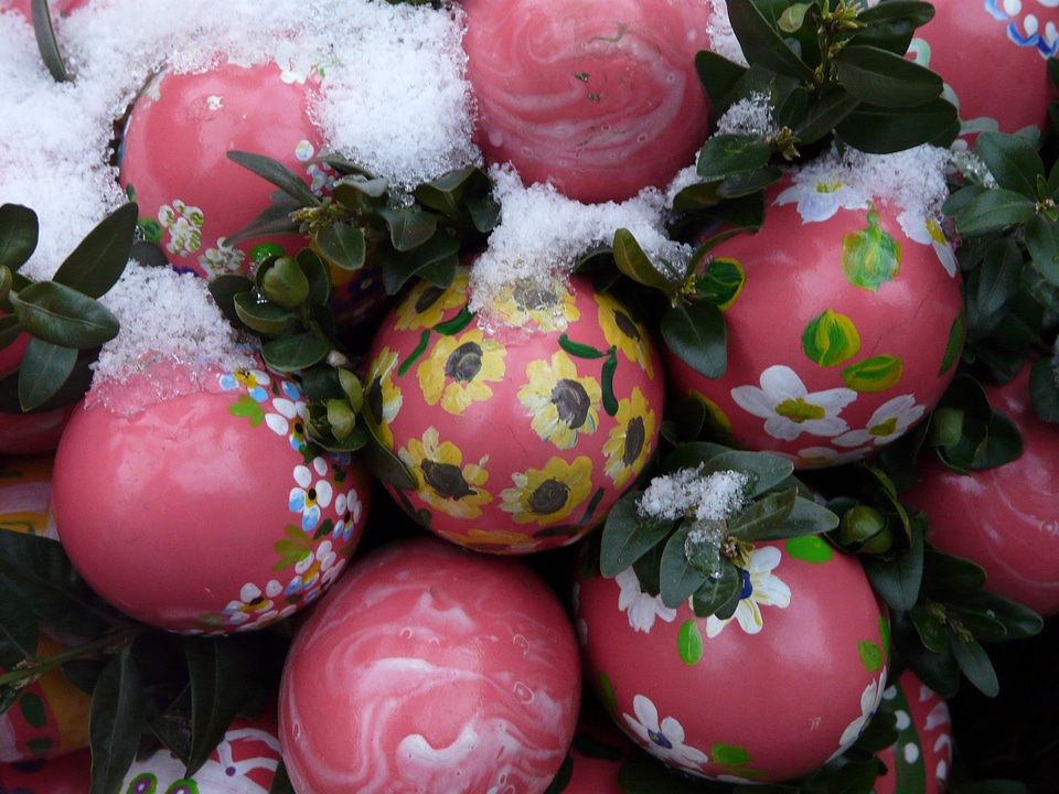 Paint easter egg easter egg painting