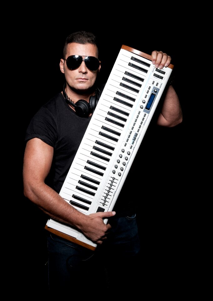 Man music synthesizer