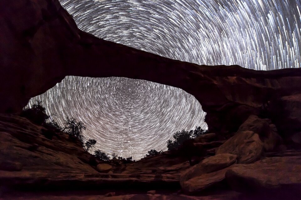 Owachomo bridge star trail