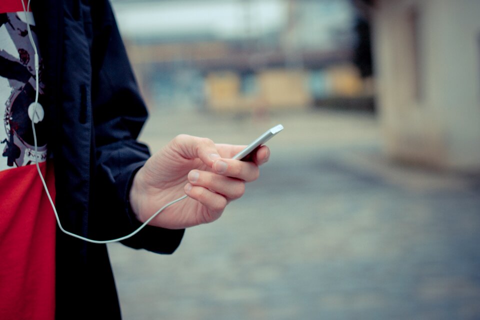 Portable music player