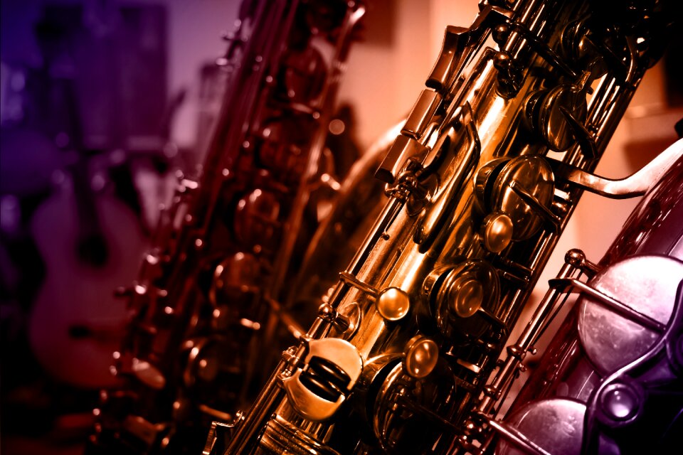 Saxophone musical instrument