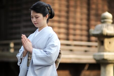 Woman portrait kimono pray