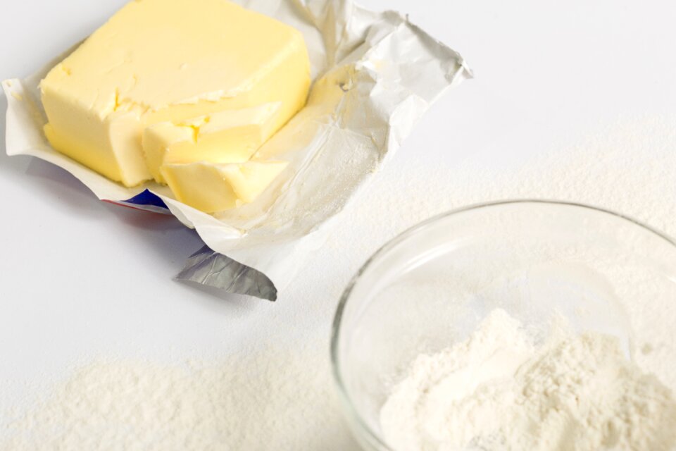 Butter wheat flour cooking