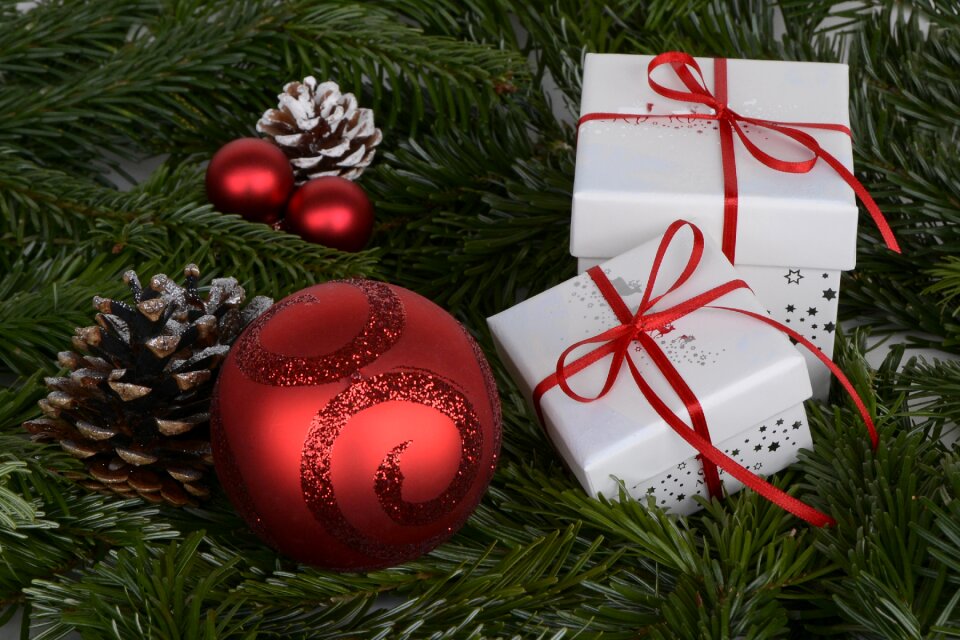 Christmas gift decorations