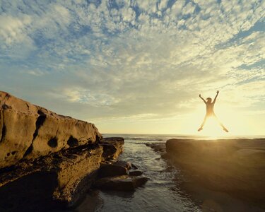 Coast sunshine jump