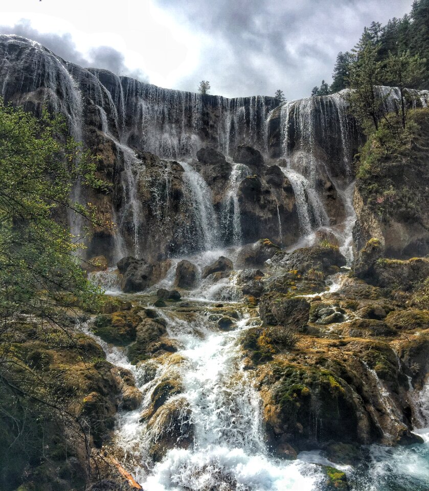 Jiuzhaigou waterfall