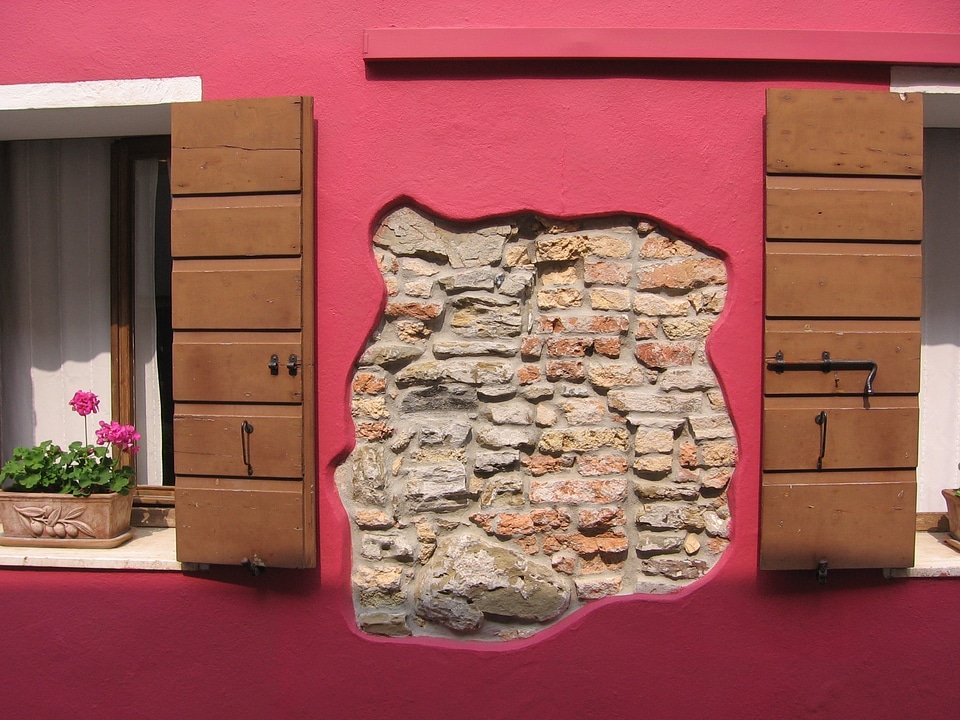 Wall house Free photos