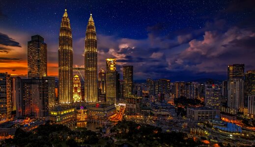 Petronas twin towers cityscape photo