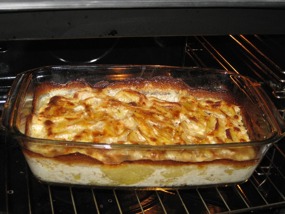 Potato wedges potatoes court