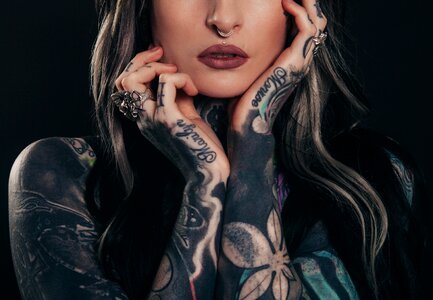 Tattoo woman photo