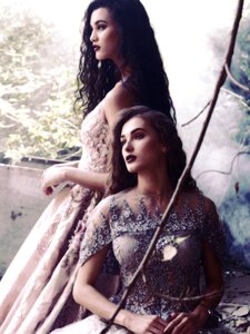 Women dress