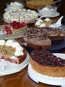 Dessert pie banana cake