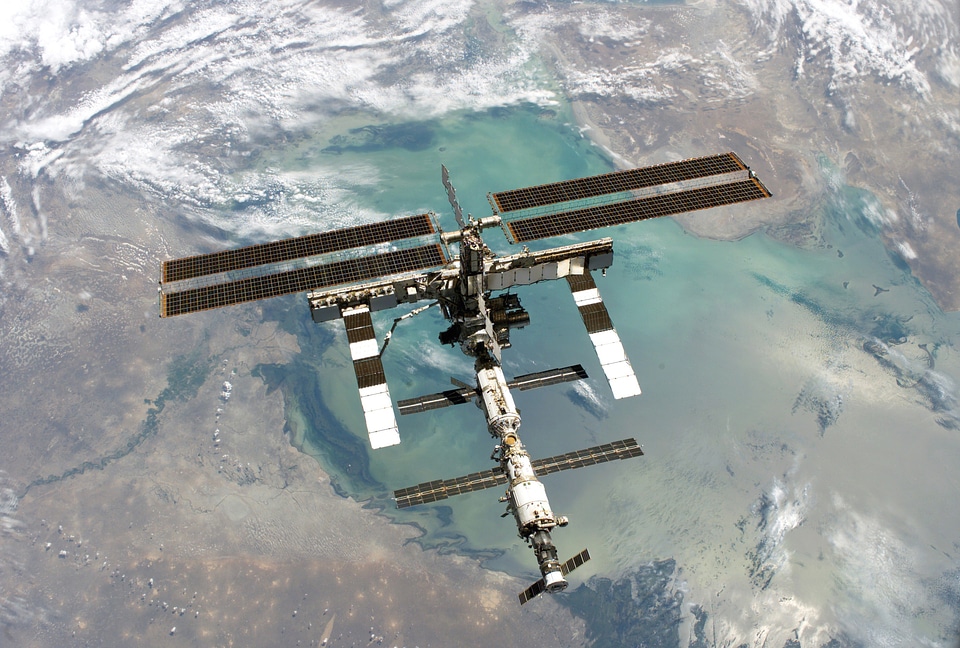 Nasa space travel solar cells