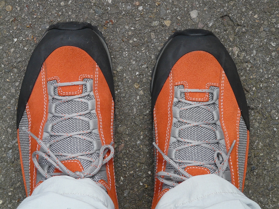 Hiking shoelace orange