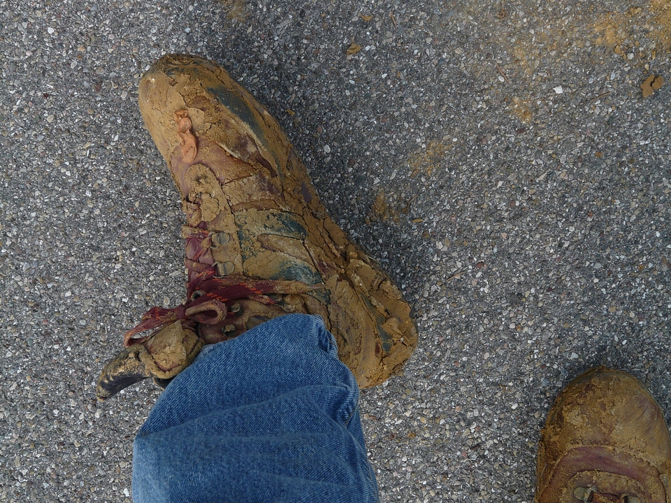 Shoes work clay