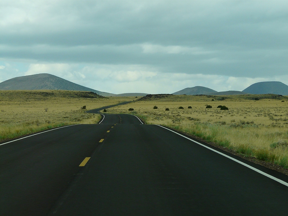 Asphalt wide infinity photo