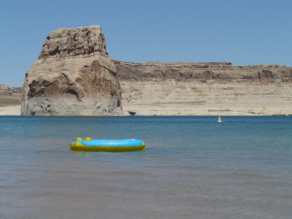 Lake powell reservoir lake