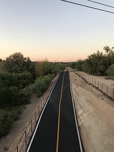Asphalt bridge building