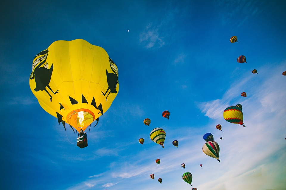 Adventure aircraft ball