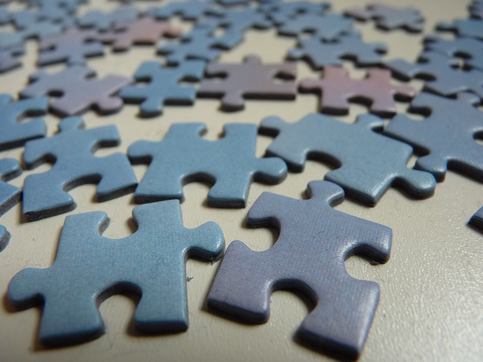 Puzzle puzzle piece play