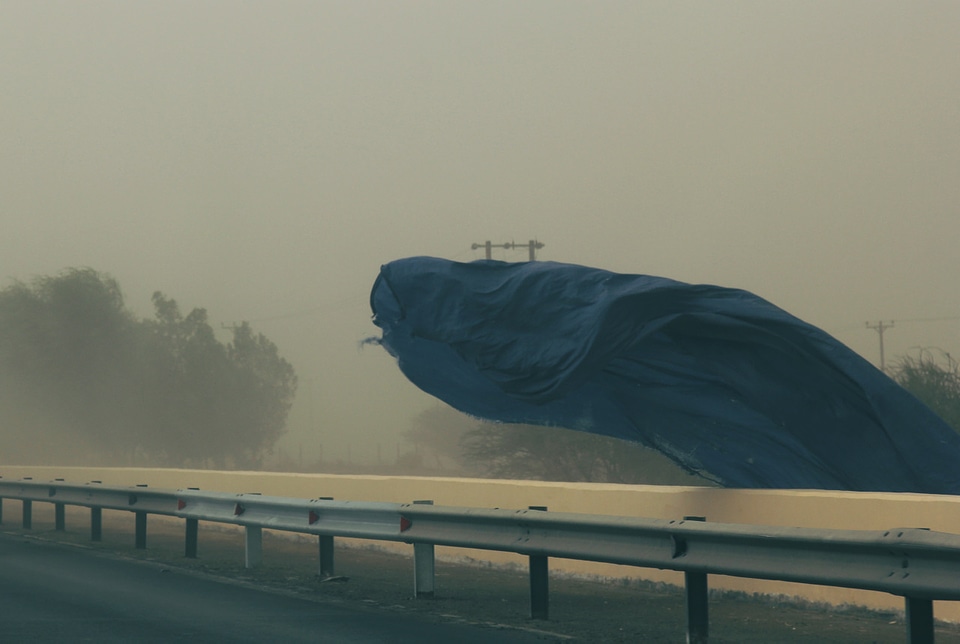 2 Sandstorm on the way to al ain (the last two photos were taken by alvaro hurtado mochon)
